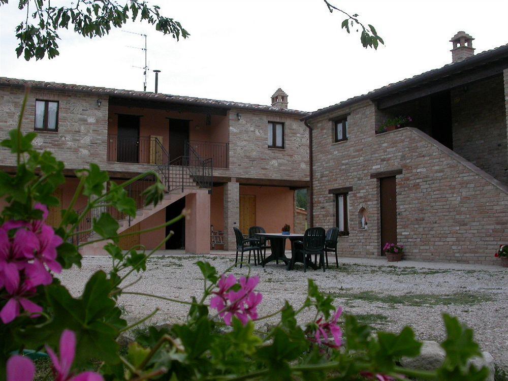 Antica Dimora Guest House Sarnano Exterior photo