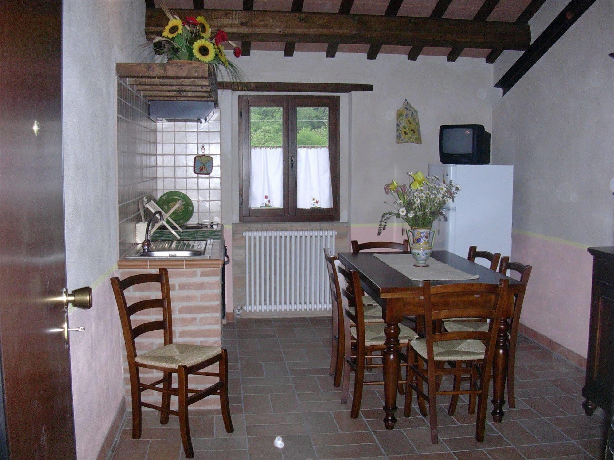 Antica Dimora Guest House Sarnano Exterior photo
