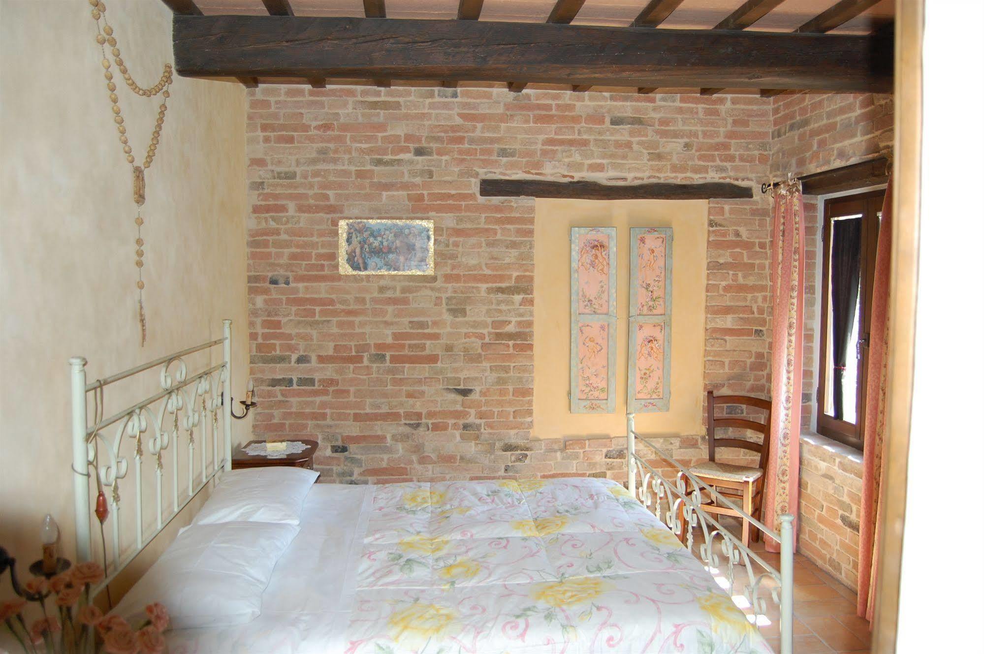 Antica Dimora Guest House Sarnano Exterior photo
