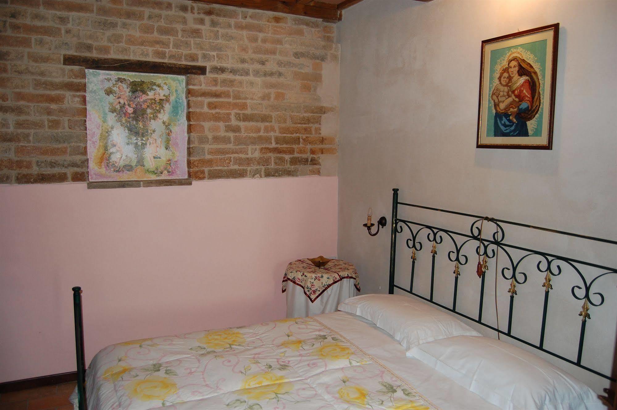 Antica Dimora Guest House Sarnano Exterior photo