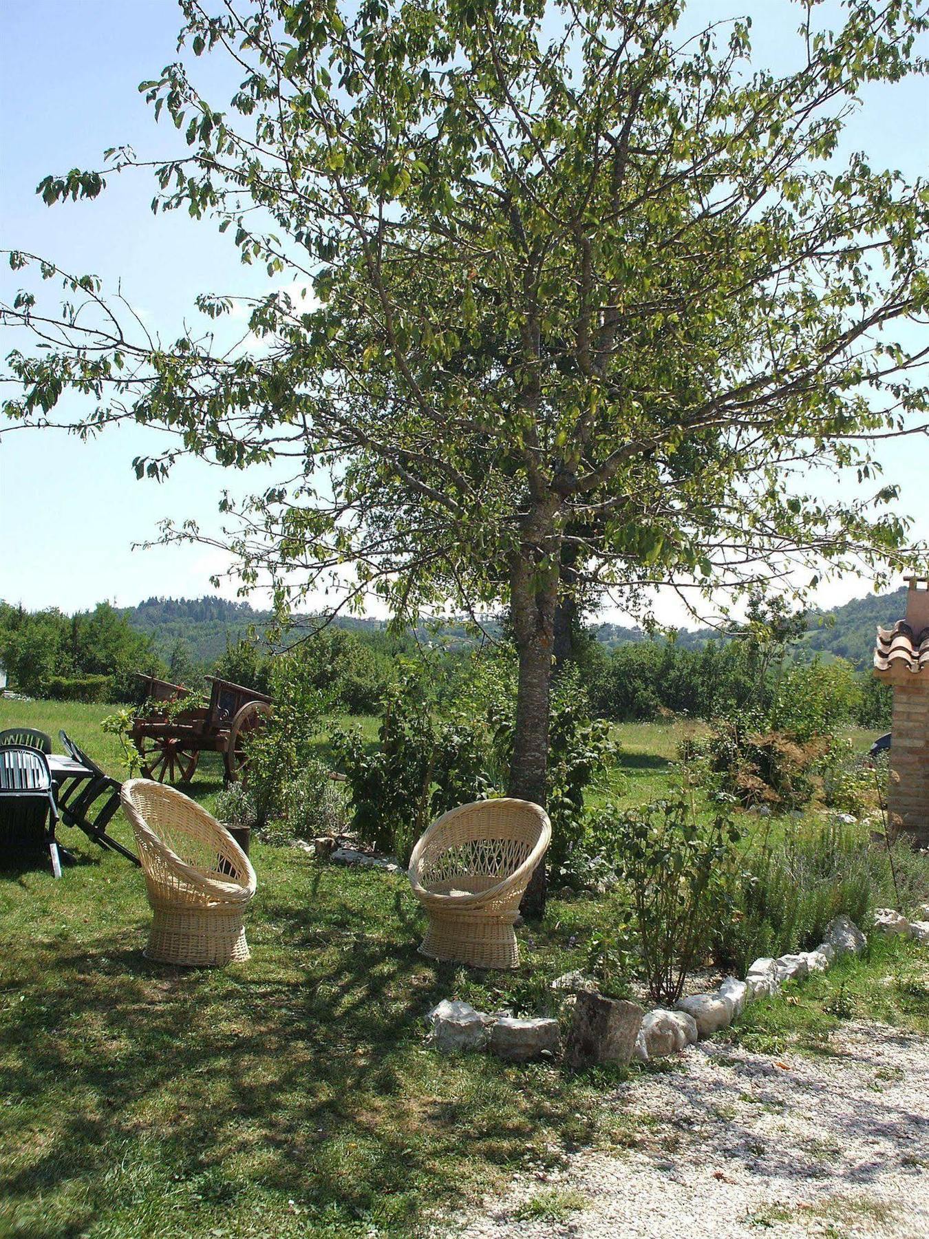 Antica Dimora Guest House Sarnano Exterior photo
